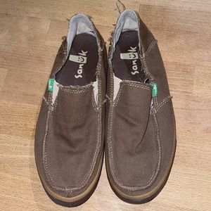 Original Vintage Circa 2000 's Sanuk Size 9